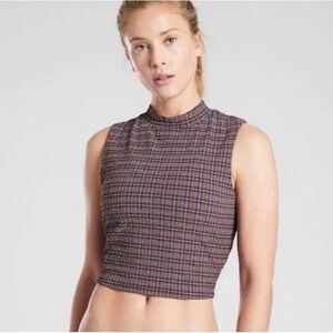Athleta Seersucker Crop Rashguard Womens XS Surfer Girl Beach Outdoor Pool Ocean